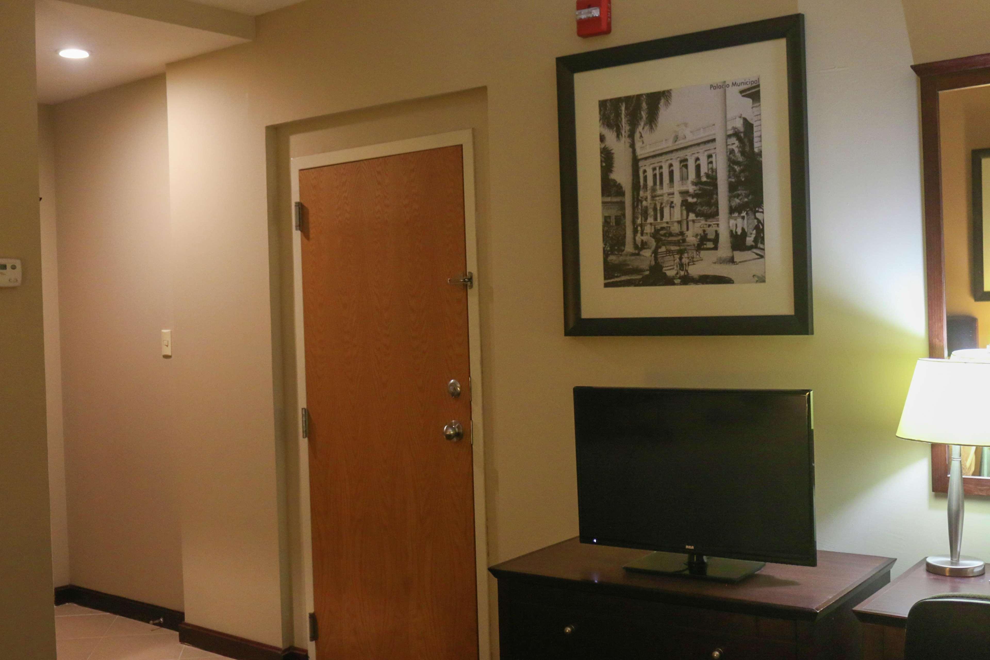 Hampton Inn Tampico Zona Dorada Exteriér fotografie