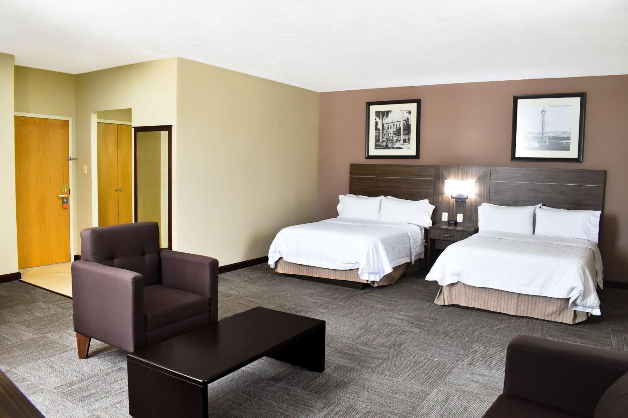 Hampton Inn Tampico Zona Dorada Exteriér fotografie